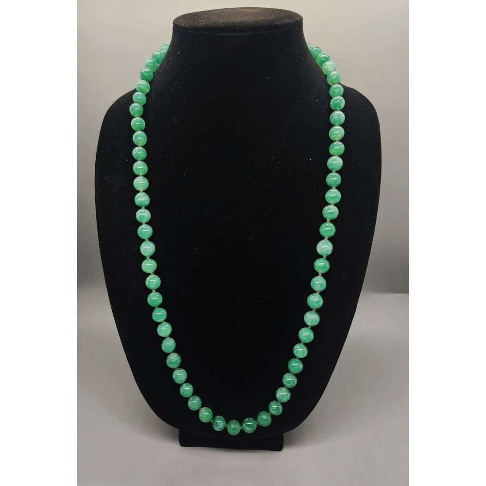 Long Green Swirl Beaded Necklace Opera Length Fashion Jewelry Strand